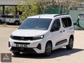 HATASIZ BOYASIZ SIFIR AYARINDA 18 BİN KM DE+ŞERİT TAKİP