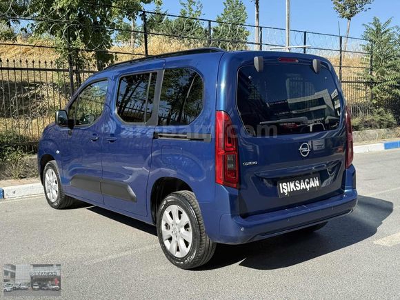 2023 OPEL COMBO 1.5 D EDİTİON OTOMOTİK VİTES HATASIZ 61 BİN KM