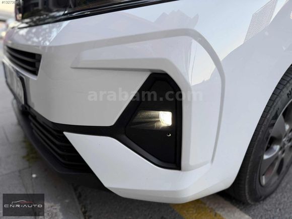ÇNR AUTO'DAN OPEL COMBO 1.5 EDİTİON OTOMATİK HATASIZ BOYASIZ