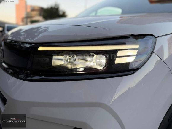 ÇNR AUTO'DAN OPEL COMBO 1.5 EDİTİON OTOMATİK HATASIZ BOYASIZ