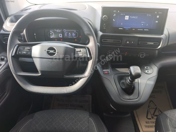 OPEL COMBO 1.5 D ESSENTİAL 130 HP HATASIZ SERVİS BAKIMLI