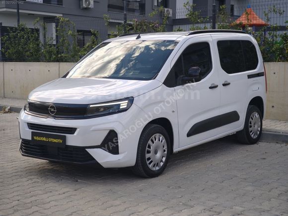 OPEL COMBO 1.5 D ESSENTİAL 130 HP HATASIZ SERVİS BAKIMLI