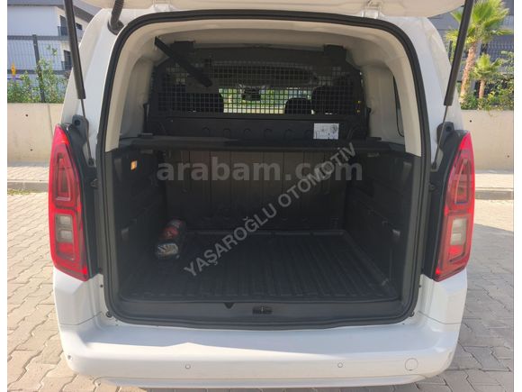 OPEL COMBO 1.5 D ESSENTİAL 130 HP HATASIZ SERVİS BAKIMLI