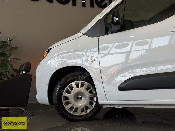 2024 OPEL COMBO 1.5 D ESSENTİAL / HATASIZ + BOYASIZ