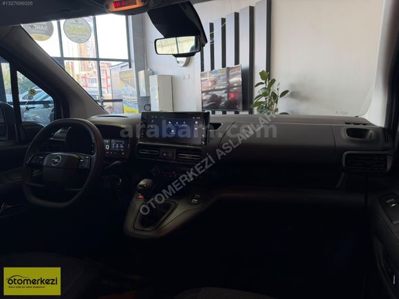2024 OPEL COMBO 1.5 D ESSENTİAL / HATASIZ + BOYASIZ