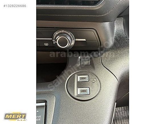 2025 OPEL COMBO 1.5 D ESSENT.25.000KM OTOMTK TEMİZ BAKIMLI