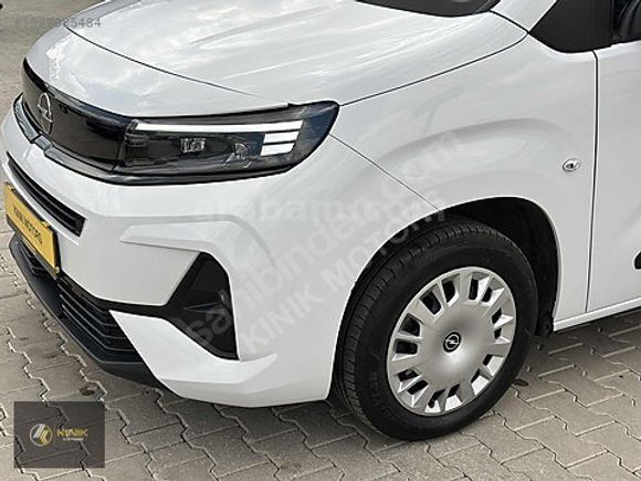 KINIK | 2025 HATASIZ 1.5 DİZEL ESSENTİAL 15.000KM KK12TAKSİT
