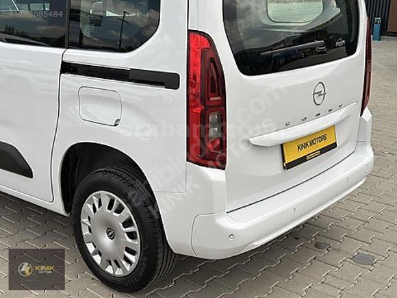 KINIK | 2025 HATASIZ 1.5 DİZEL ESSENTİAL 15.000KM KK12TAKSİT