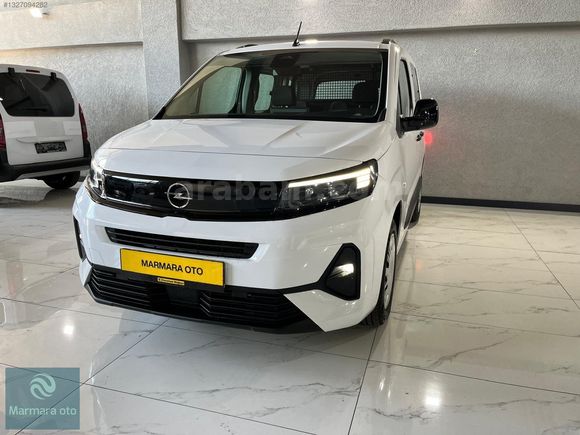 2026 MODEL OPEL COMBO 1.5**ESSENTİAL**OTOMATİK %20 FATURALI