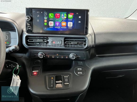 2026 MODEL OPEL COMBO 1.5**ESSENTİAL**OTOMATİK %20 FATURALI