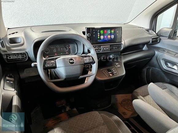 2026 MODEL OPEL COMBO 1.5**ESSENTİAL**OTOMATİK %20 FATURALI