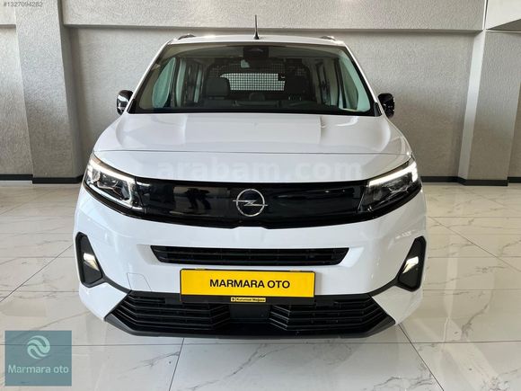 2026 MODEL OPEL COMBO 1.5**ESSENTİAL**OTOMATİK %20 FATURALI