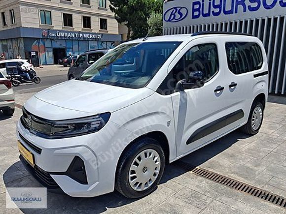 BÜYÜKSOYLU'DAN 2026 MODEL OPEL COMBO 1.5D ESSENTİAL AT8 FL 130HP