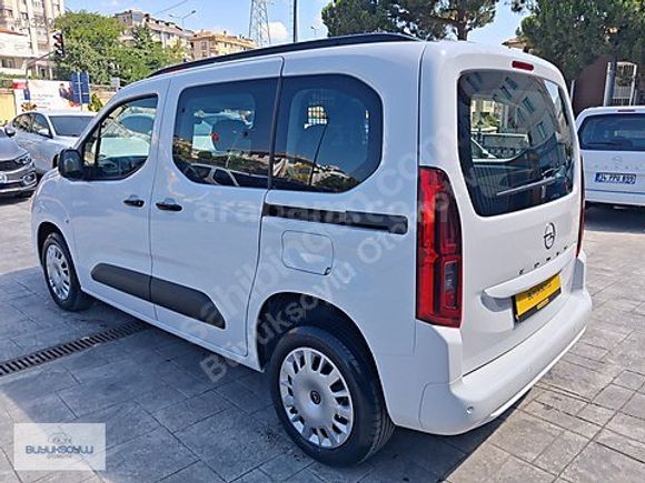BÜYÜKSOYLU'DAN 2026 MODEL OPEL COMBO 1.5D ESSENTİAL AT8 FL 130HP