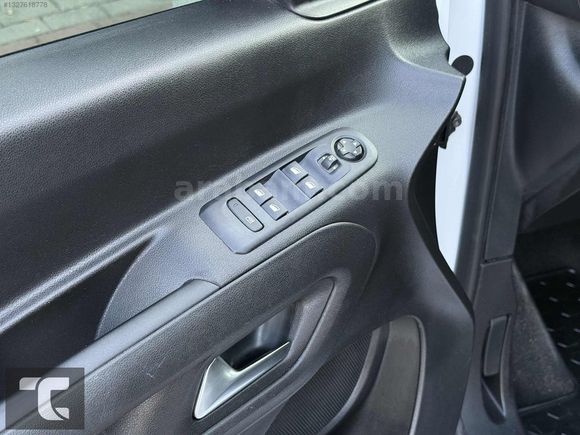 2022 COMBO ULTİMATE CAM TAVAN OTOMATİK VİTES