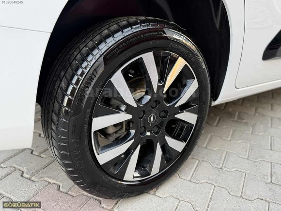 2025+BOYASZ+OPEL+COMBO+1.5D+ULTİMATE+CAMTAVAN+32.KM+SERVİSBAKMLI