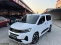 2025+BOYASZ+OPEL+COMBO+1.5D+ULTİMATE+CAMTAVAN+32.KM+SERVİSBAKMLI