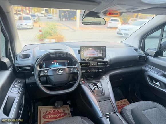 2025+BOYASZ+OPEL+COMBO+1.5D+ULTİMATE+CAMTAVAN+32.KM+SERVİSBAKMLI