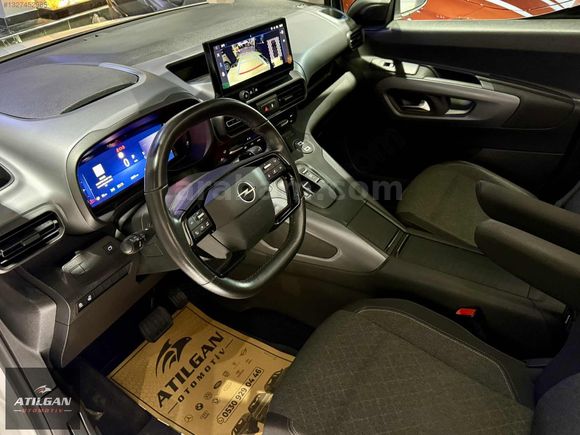 !!! BOYASIZ___CARPLAY+KÖR N.+D.ISITMA+CAMTAVAN ŞERİT T !!!