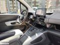 TROYKA'DAN 2025 OPEL COMBO 1.5 D ULTIMATE OTOMATİK K.K 12 TAKSİT