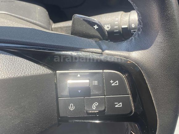 2025 OPEL COMBO 1.5 D ULTİMATE 40.000KM SERVİS BAKIMLI HATASIZ!