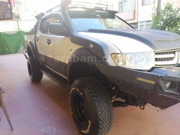 Sahibinden Mitsubishi L 200 4x4 Intense 2014 Model 
