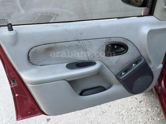 RENAULT CLİO SYMBOL DEĞİŞENSİZ 2003 MODEL 1.5 DCİ 314.000 KM DE