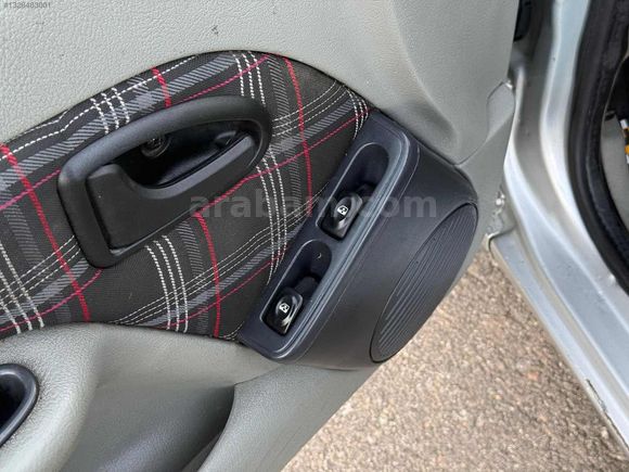ŞİMŞEK AUTO'DAN 2004 CLIO 1.5 DCI EXPRESSİON