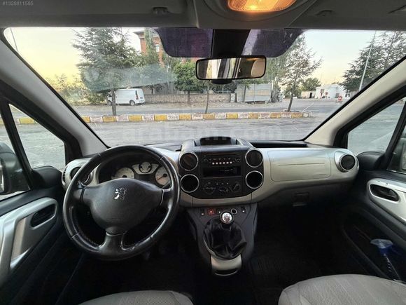 NEVCAR AUTO DÜŞÜK KM PARTNER PREMİUM