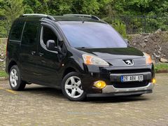 AUTO OLGUNDAN HATASIZ PEJO PARTNER