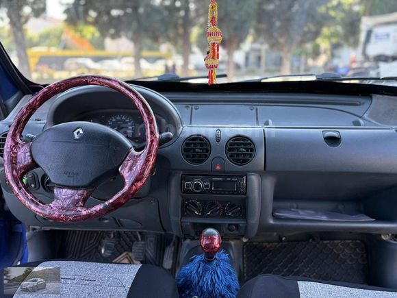 2000 MODEL OTOMOBİL BOYASIZ 1.4 KANGOO