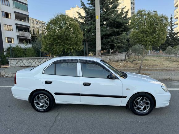 HATASIZ ORJINAL 1.5 CRDi ACCENT Admire 2005 Model 