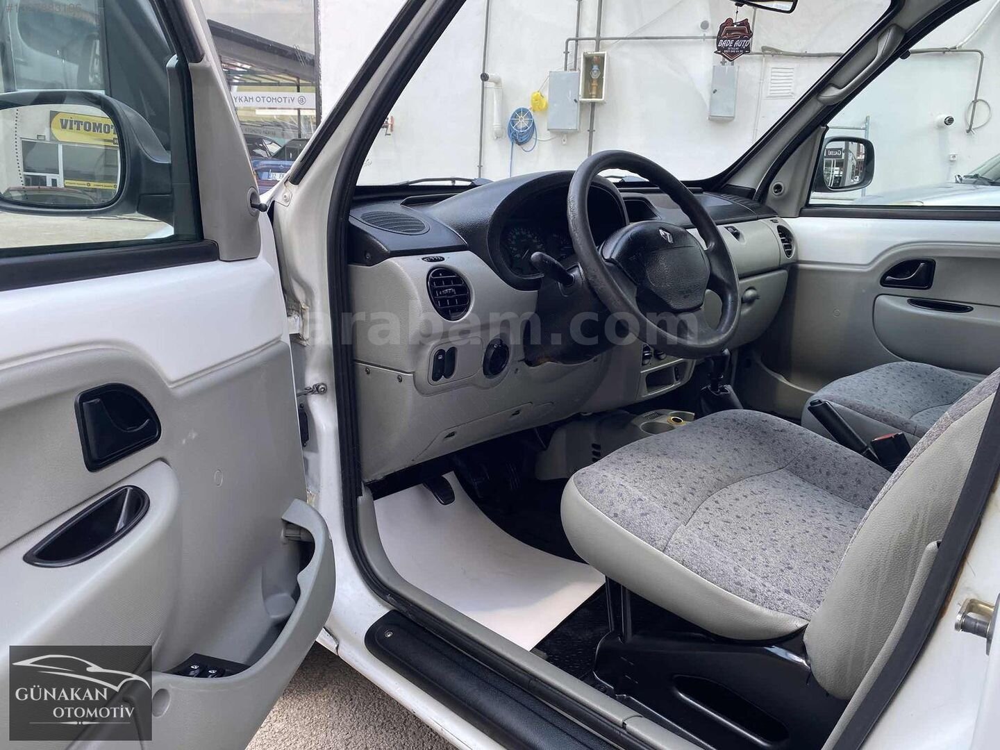 Galeriden Renault Kangoo 1.5 dCi Expression 2004 Model Isparta 278.500 km Beyaz 7