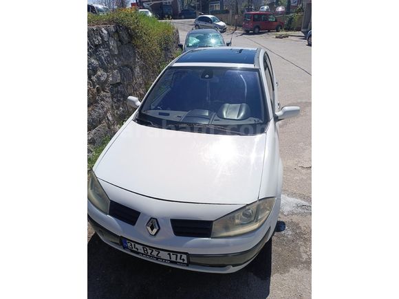 Sahibinden Renault Megane 1.6 Dynamique 2004 Model