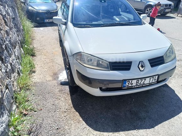 Sahibinden Renault Megane 1.6 Dynamique 2004 Model