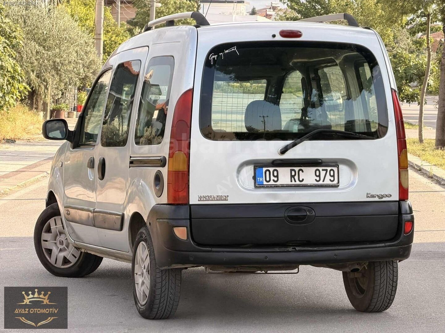 Galeriden Renault Kangoo 1.5 dCi Expression 2004 Model Denizli 350.000 km Gri 6