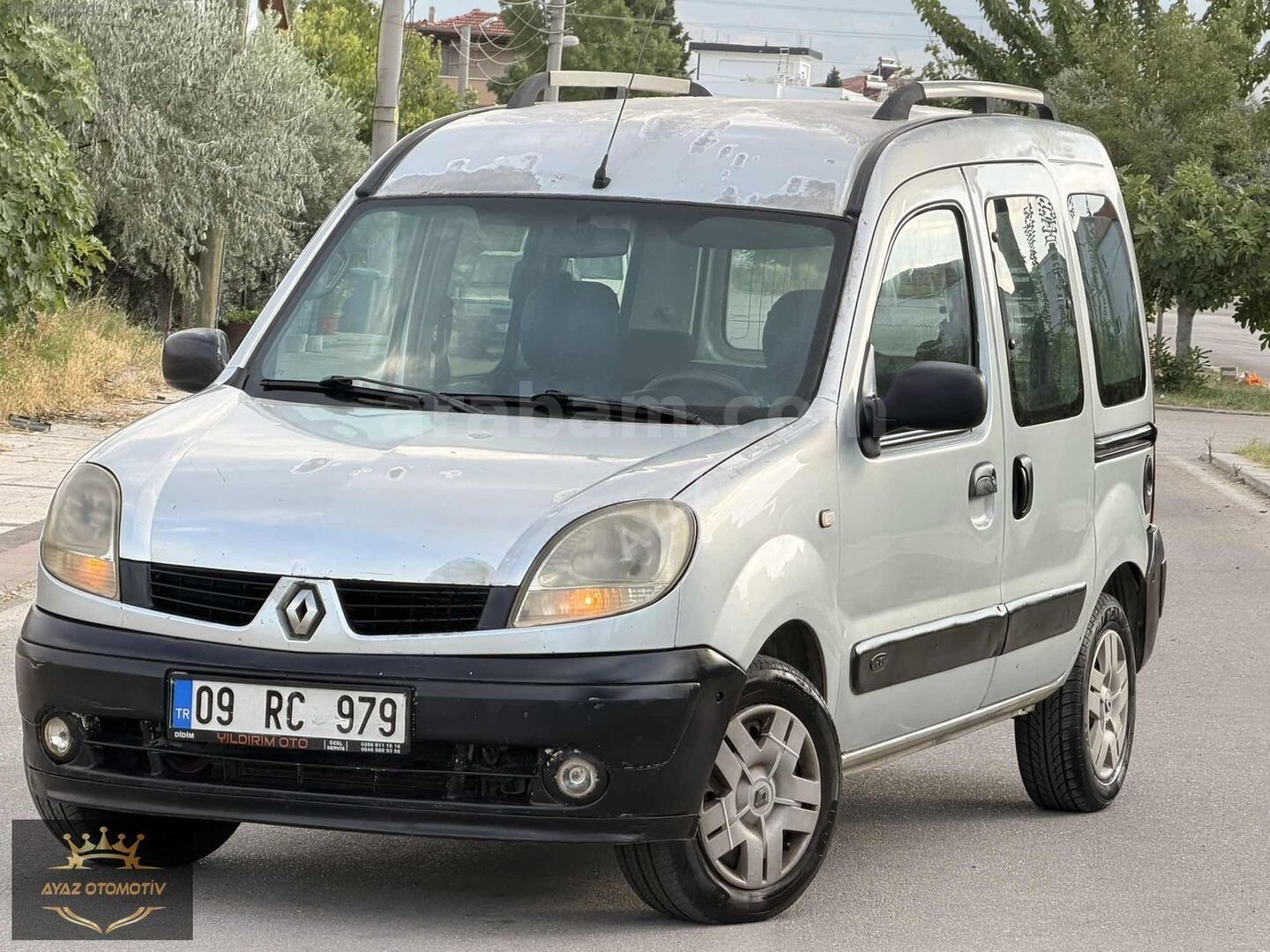 Galeriden Renault Kangoo 1.5 dCi Expression 2004 Model Denizli 350.000 km Gri 2