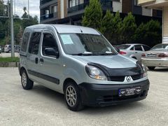 MAKYAJLI KANGOO KLİMALİ ÇİFT AİRBENG TAKAS OLUR KART GEÇERLİ