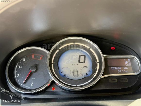 YCL AUTO 2015 RENAULT FLUENCE 1.5DCI TOUCH-OTOMATİK-PARK SENSÖRÜ
