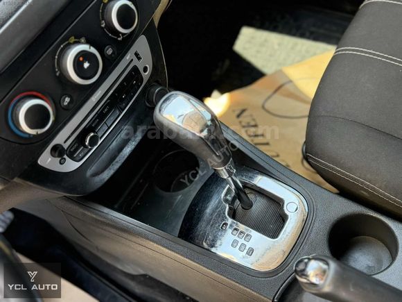 YCL AUTO 2015 RENAULT FLUENCE 1.5DCI TOUCH-OTOMATİK-PARK SENSÖRÜ