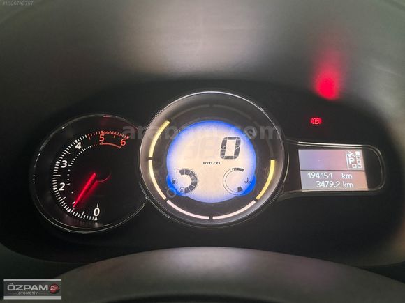 ÖZPAM 2.EL'DEN 2015 RENAULT FLUENCE 1.5 DCİ TOUCH 110 BG