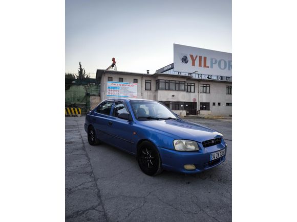 Sahibinden Hyundai Accent 1.5 GL 2000 Model