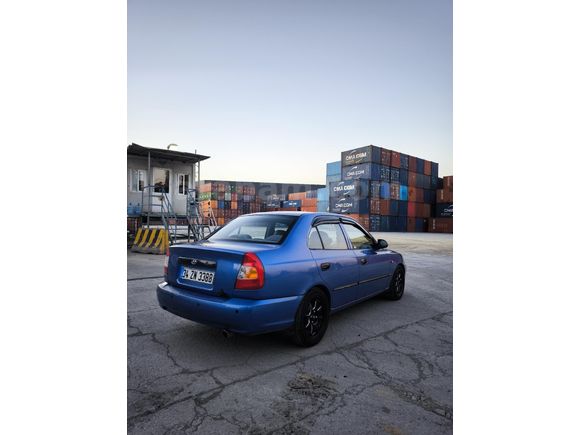 Sahibinden Hyundai Accent 1.5 GL 2000 Model