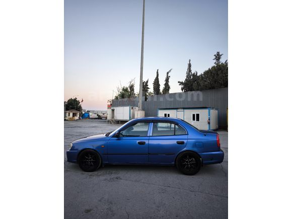 Sahibinden Hyundai Accent 1.5 GL 2000 Model