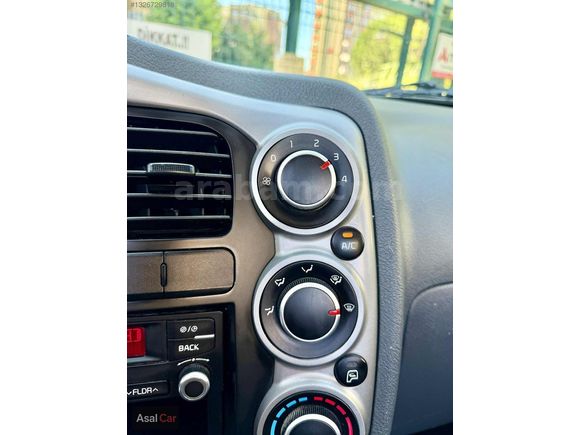 2021 MODEL ORJ 117 KM DE KLİMALI EMSALSİZ TEMİZLİKTE FULL