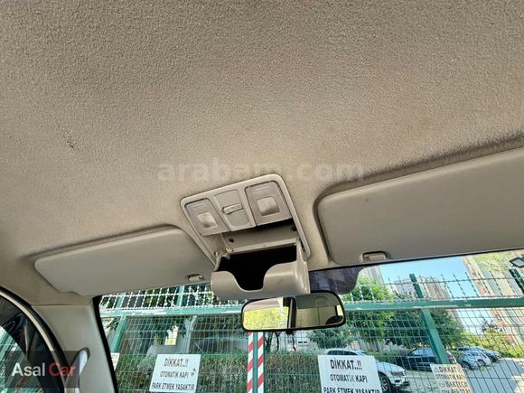 2021 MODEL ORJ 117 KM DE KLİMALI EMSALSİZ TEMİZLİKTE FULL