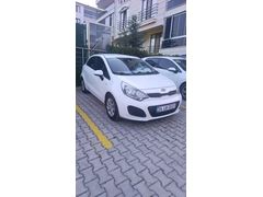 Kia Rio 1.25 CVVT Natty 2014 Model  Temiz ve bakımlı