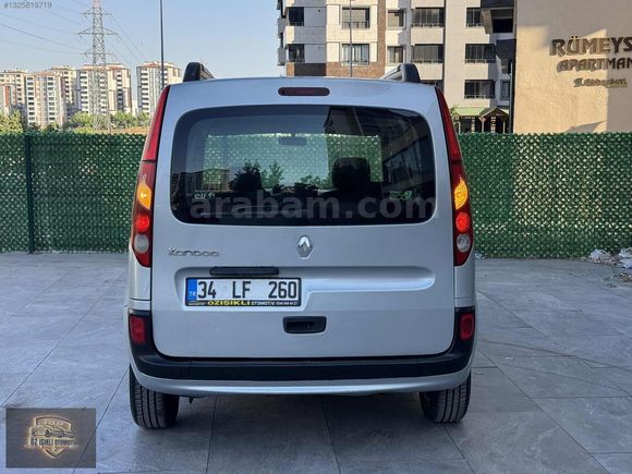 ÖZ IŞIKLI OTOMOTİVDEN 2011 KANGOO HIZ SABİTLEMELİ