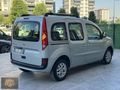 ÖZ IŞIKLI OTOMOTİVDEN 2011 KANGOO HIZ SABİTLEMELİ