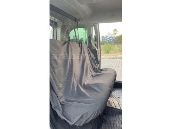 HATASIZ BOYASIZ EMSALSİZ KANGOO EXTREM